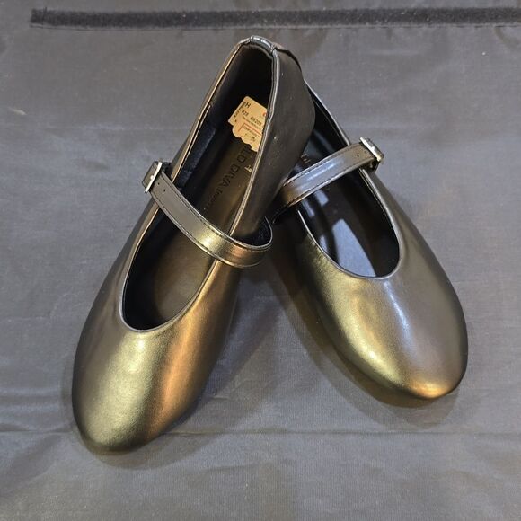 BRAND NEW WILD DIVA LOUNGS MARY-JANE SLIP-ON WOMEN"S FLAT - Picture 4 of 13